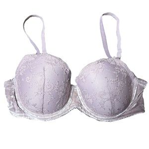 Light pink / purplish velvet and lace lined Demi